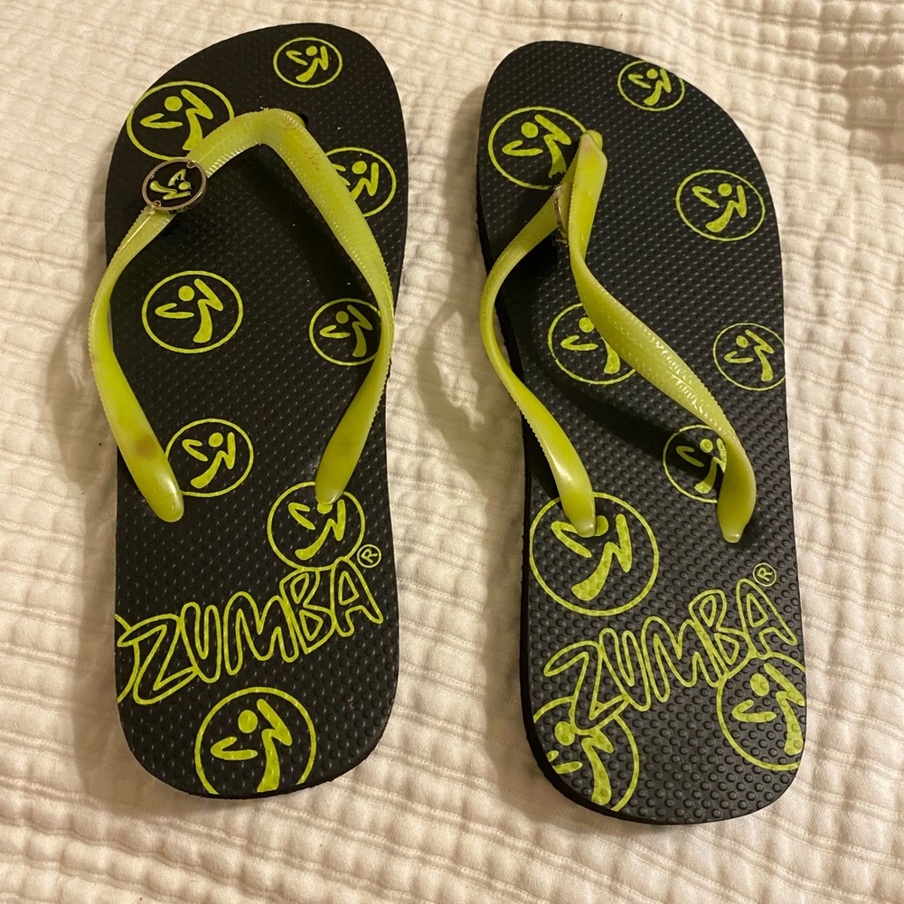 Zumba Black and Yellow Flip Flops